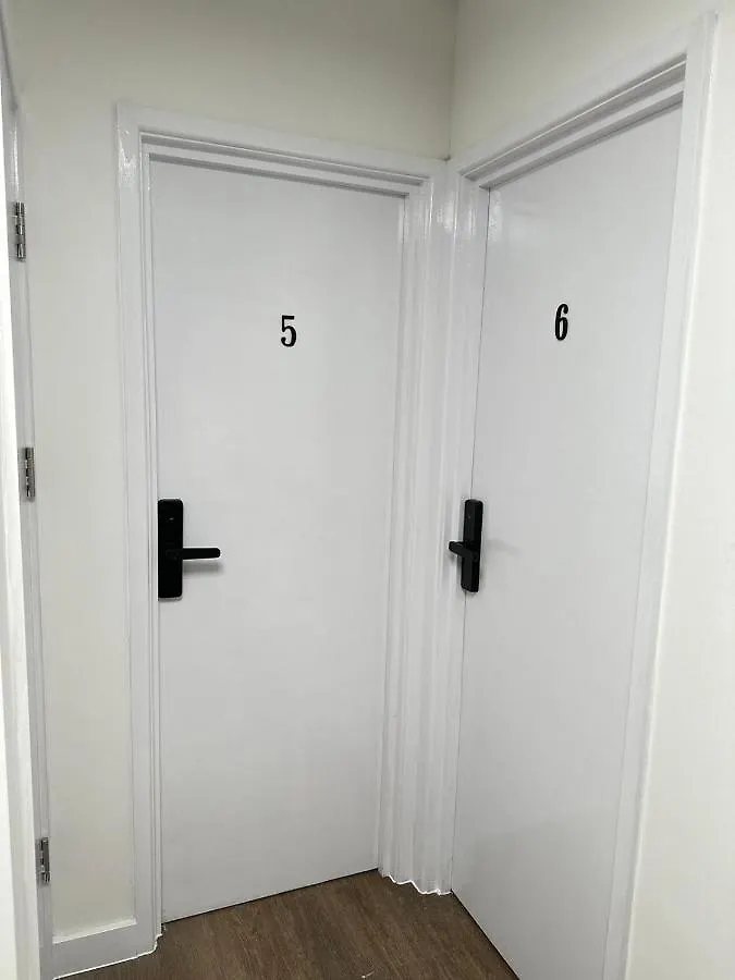 The Grand M London City 0*,